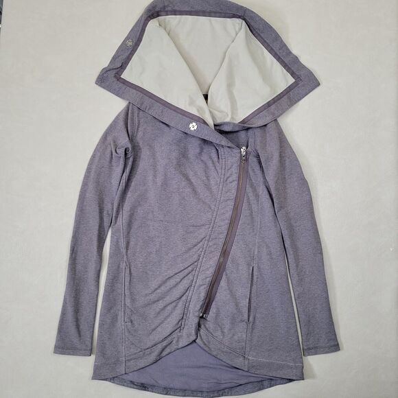 Lululemon Size 4 Asymmetrical Zip Jacket Gray Cotton Blend Sweatshirt Stlye - Picture 1 of 16